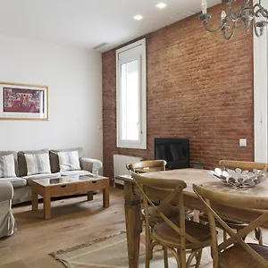  Apartment Akira Flats Roger De Flor Chic